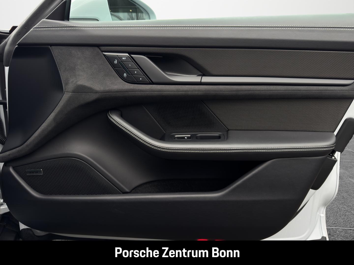 Porsche Taycan GTS Sport Turismo