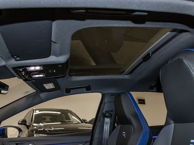 Volkswagen Golf 2.0 TSI 4Motion Golf VIII