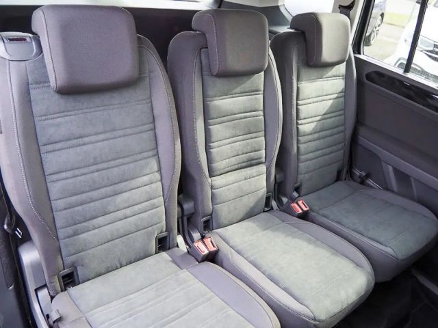 Volkswagen Touran 1.5 TSI DSG Highline