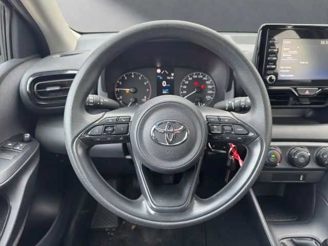 Toyota Yaris 1.0 VVT-i Hatchback