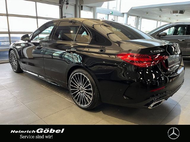 Mercedes-Benz C 220 AMG Line C 220 d Sedan