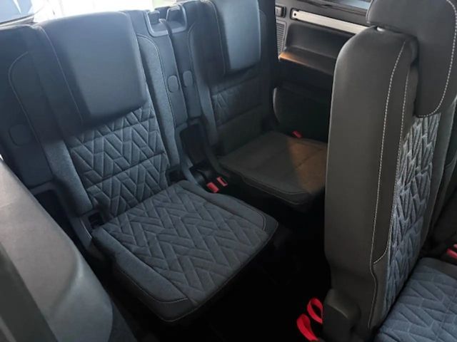 Volkswagen Touran 1.5 TSI Move