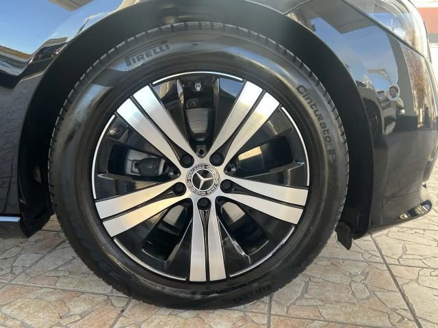 Mercedes-Benz C 180 AVANTGARDE Estate