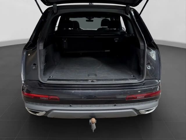 Audi Q7 50 TDI Quattro S-Line