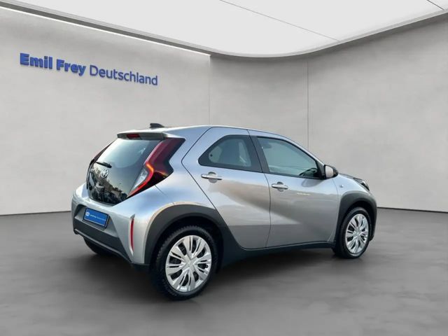 Toyota Aygo X 1.0 VVT-i Hatchback Play S-CVT