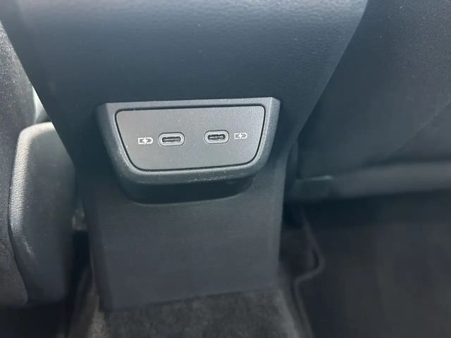 Volkswagen Polo 1.0 TSI DSG IQ.Drive Style