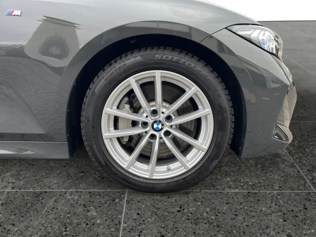 BMW 330 330d M-Sport Touring