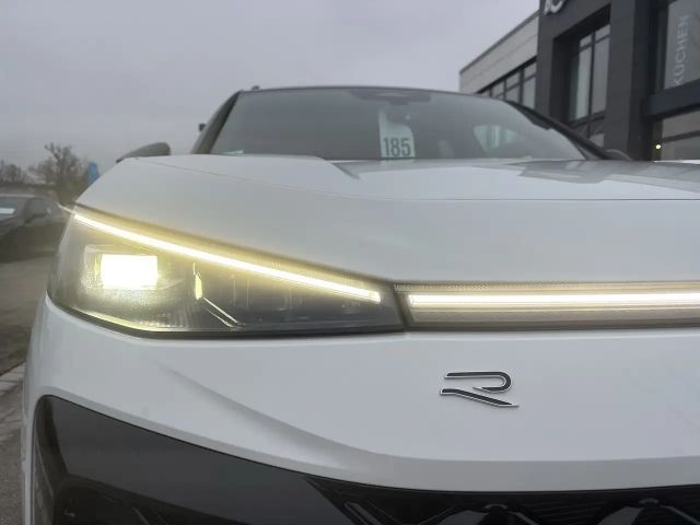 Volkswagen T-Roc 1.5 eTSI DSG R-Line