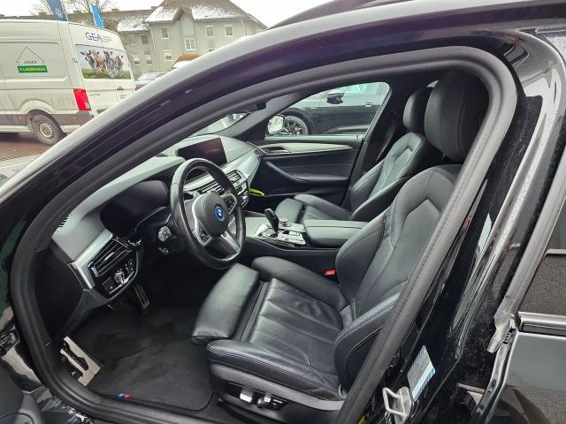 BMW 530 530e Touring xDrive