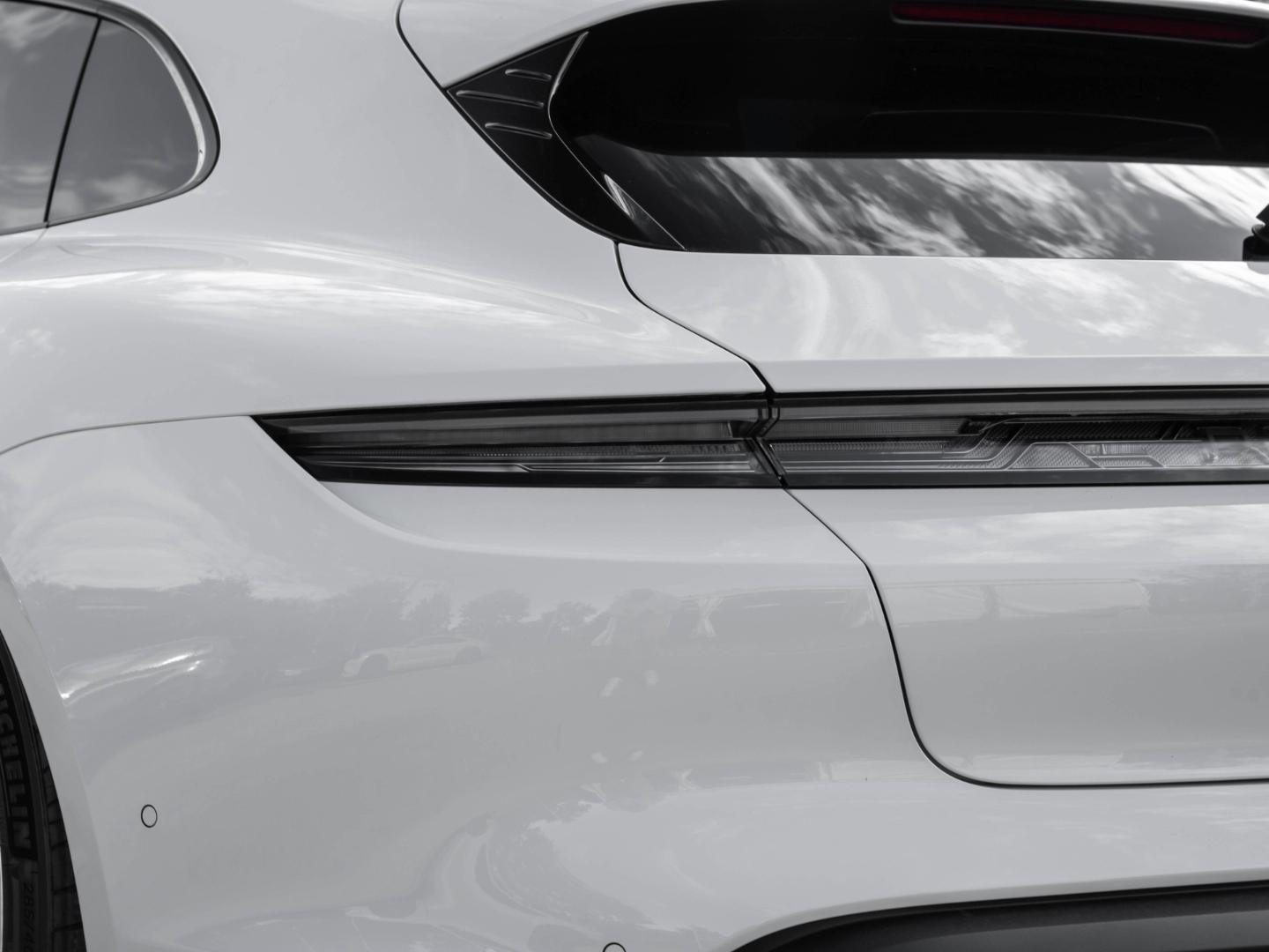 Porsche Taycan Sport Turismo