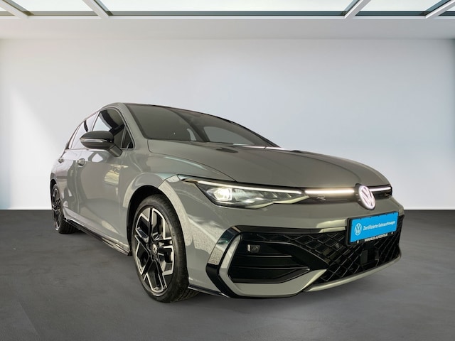 Volkswagen Golf 1.5 eTSI DSG IQ.Drive R-Line