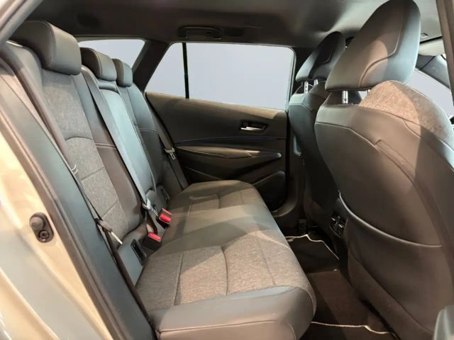 Toyota Corolla Hybride Team D