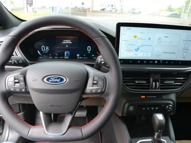 Ford Focus ST Line Wagon