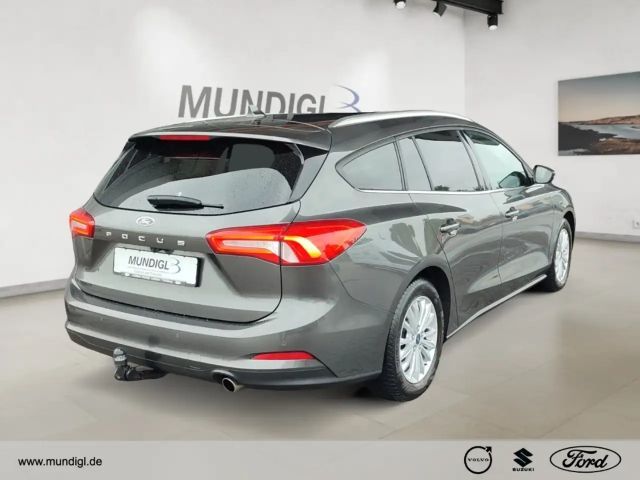 Ford Focus Titanium Wagon