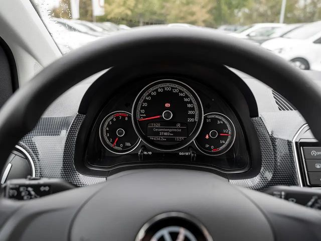 Volkswagen up! 1.0 KLIMA SHZ KAM TEMPOMAT