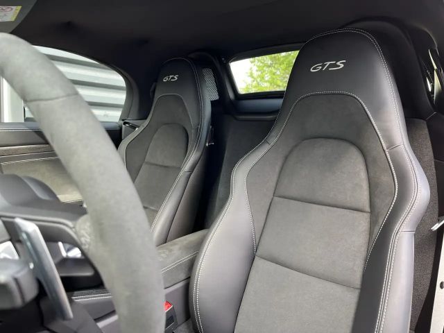 Porsche Boxster 4 718 GTS