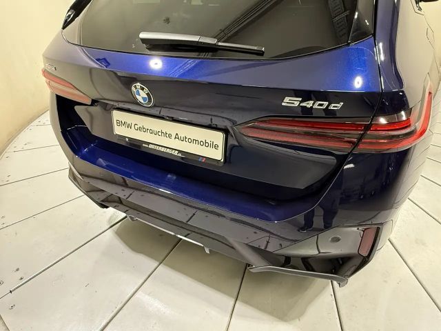 BMW 540 540d M-Sport Touring xDrive