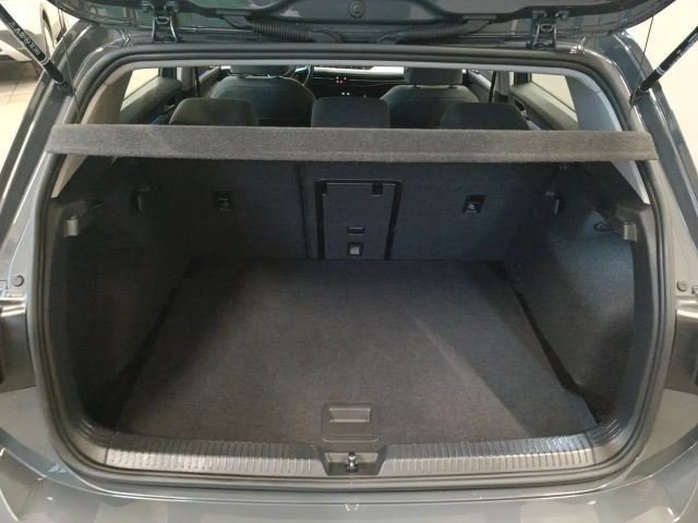 Volkswagen Golf DSG Golf VIII Life