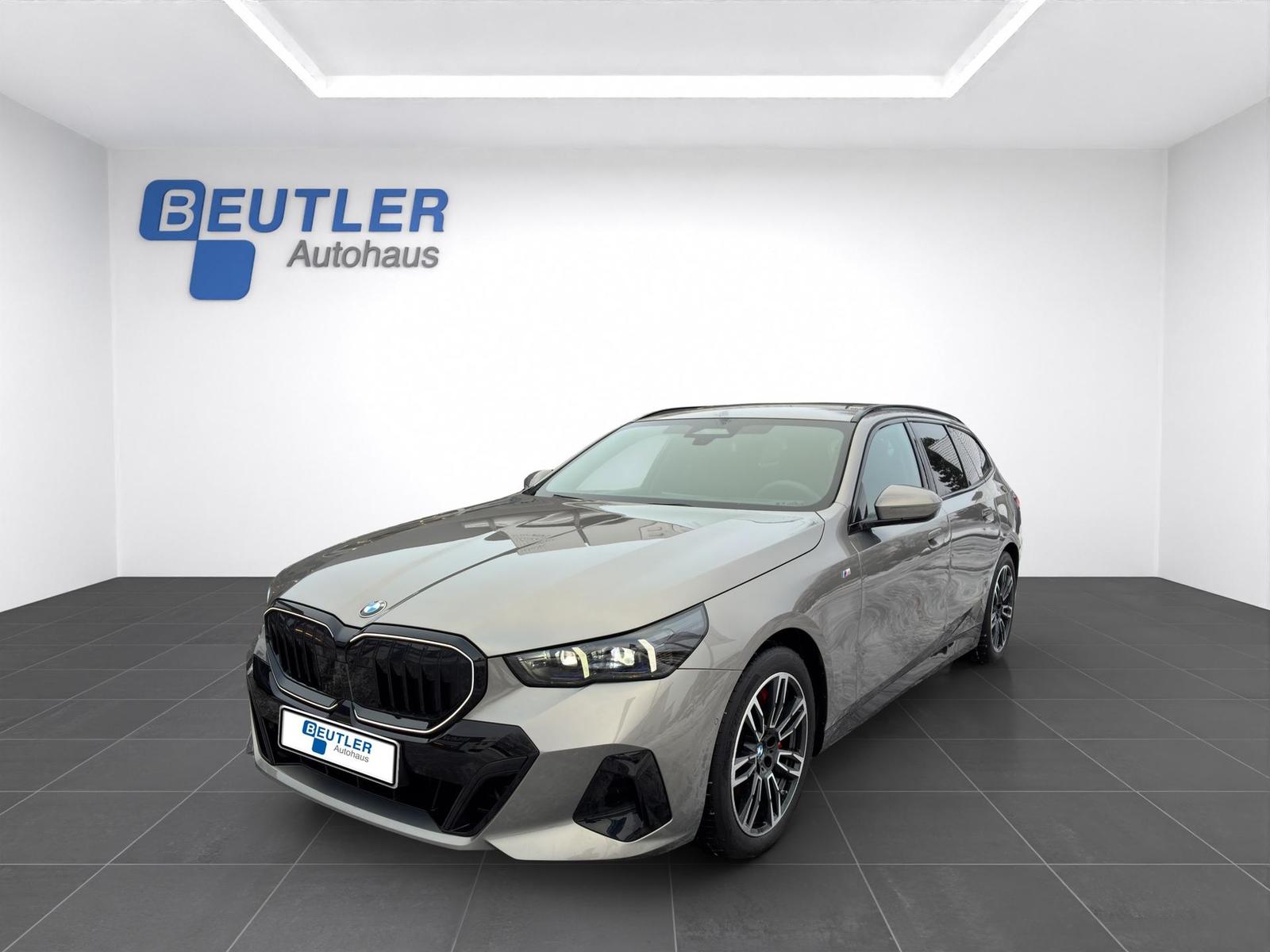 BMW 540 540d M-Sport Touring xDrive