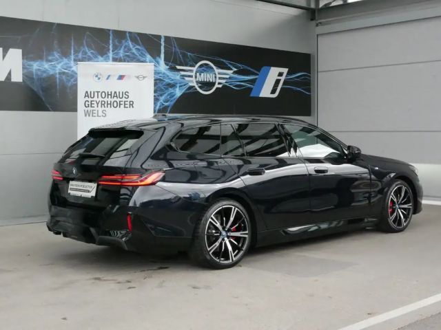 BMW i5 eDrive40