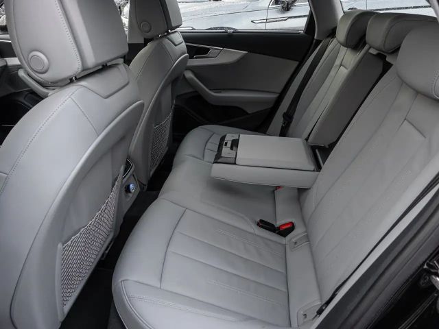 Audi A4 40 TFSI Avant S-Tronic