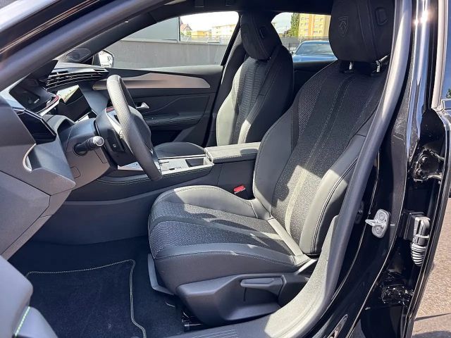 Peugeot 408 GT-Line Hybrid