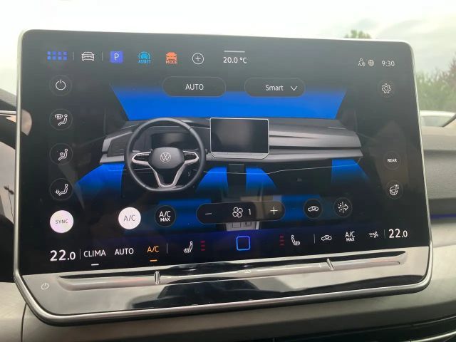 Volkswagen Golf Business DSG Variant