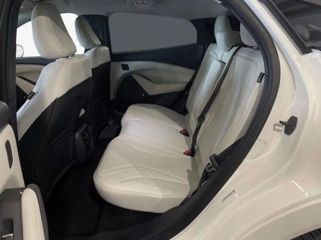 Ford Mustang Mach-E AWD