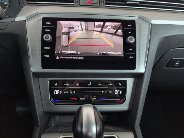 Volkswagen Passat 1.5 TSI DSG Variant