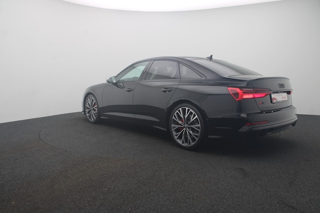 Audi S6 Quattro Sedan