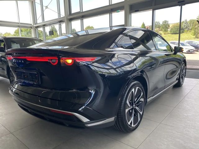 Mazda 6e Plus Takumi