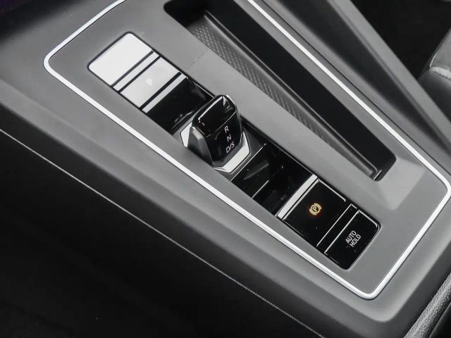 Volkswagen Golf 2.0 TDI DSG Golf VIII