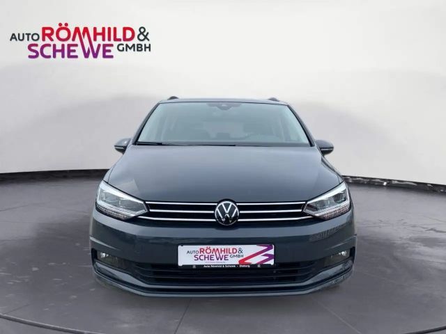 Volkswagen Touran 1.5 TSI DSG Plus