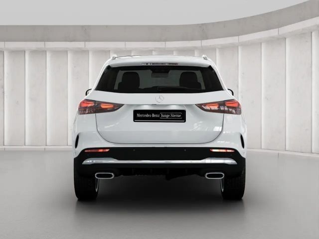 Mercedes-Benz GLA 180 AMG Line