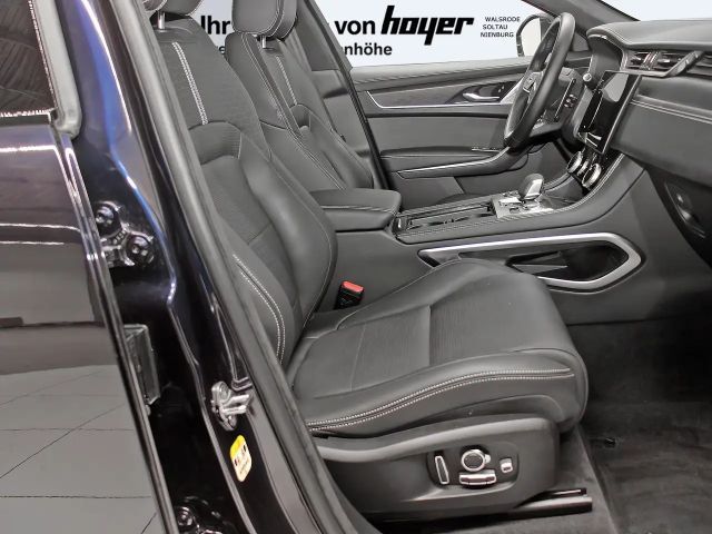 Jaguar F-Pace AWD D300 R-Dynamic