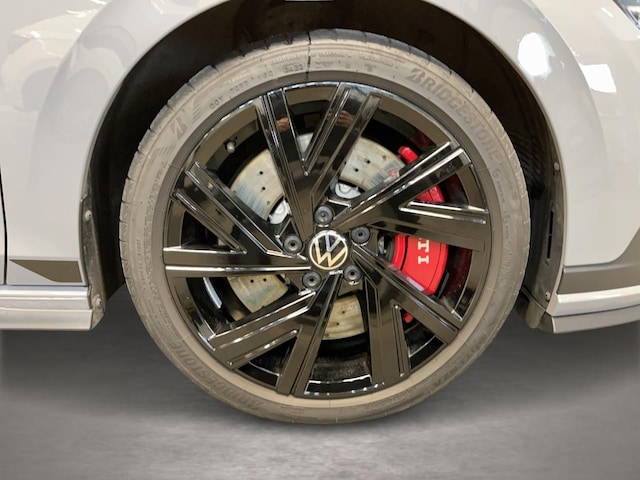 Volkswagen Golf 2.0 TSI DSG Golf VIII