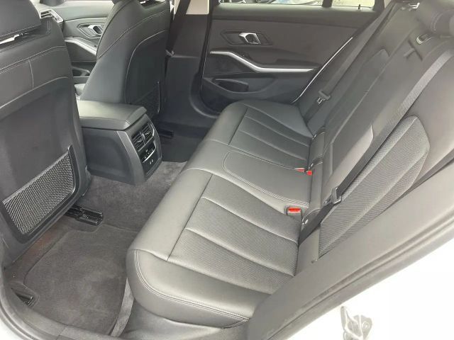 BMW 320 320d Touring