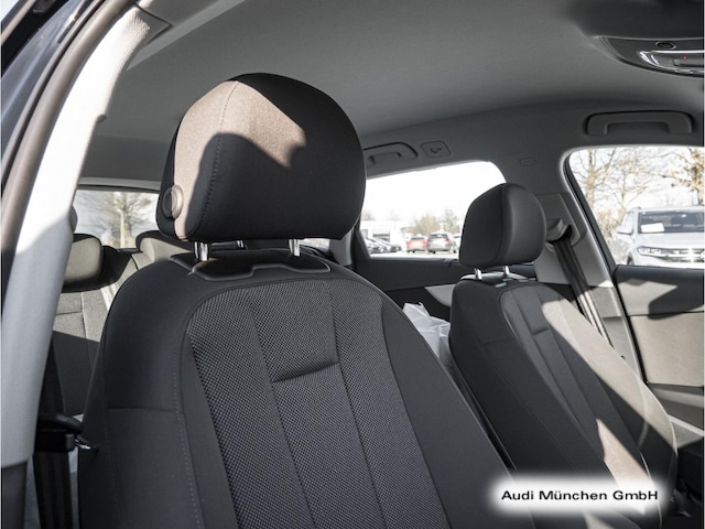 Audi A4 30 TDI Avant S-Tronic