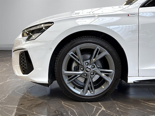 Audi A3 35 TFSI S-Line Sportback