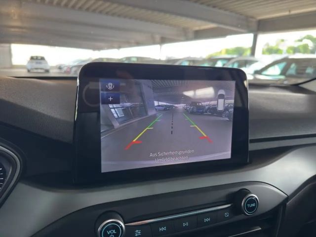 Ford Focus Cool & Connect EcoBoost Wagon