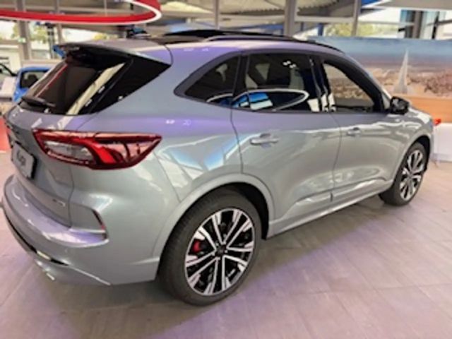 Ford Kuga Plug in Hybrid ST Line X