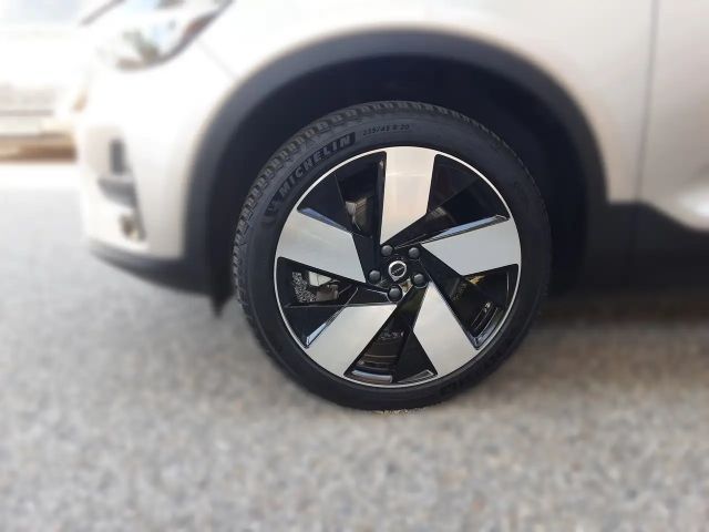 Volvo XC40 Plus Twin Engine