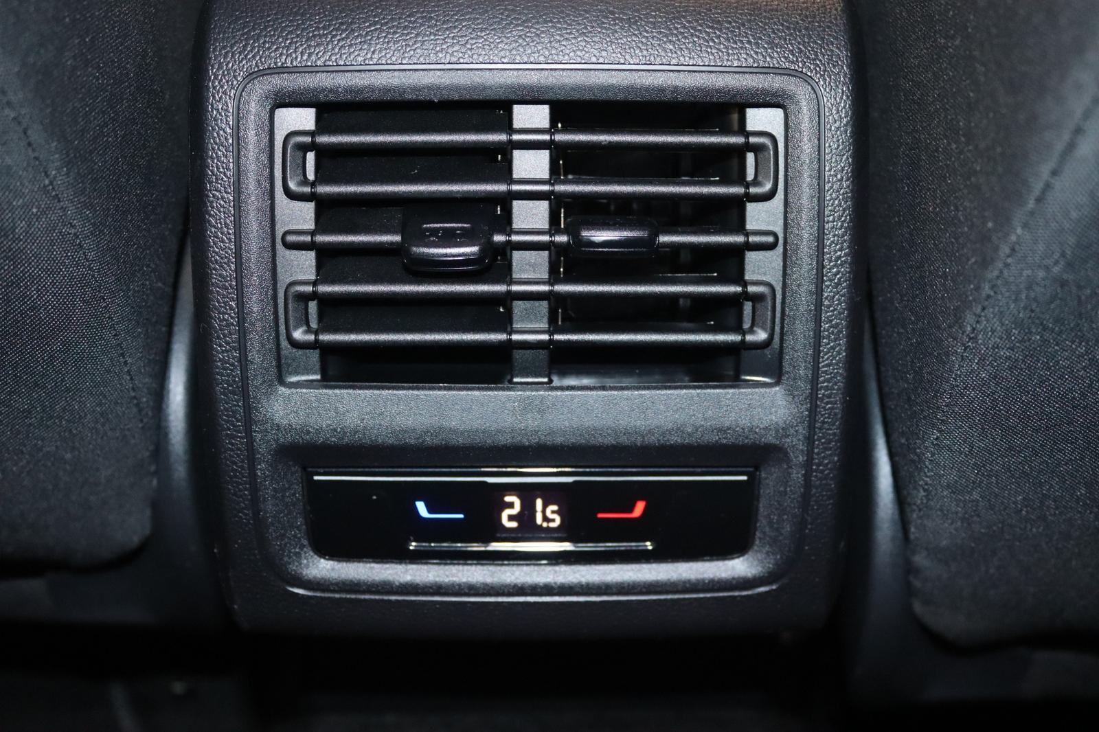 Volkswagen Golf 2.0 TDI DSG Life