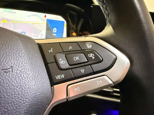 Volkswagen Golf 1.5 eTSI DSG Golf VIII Life