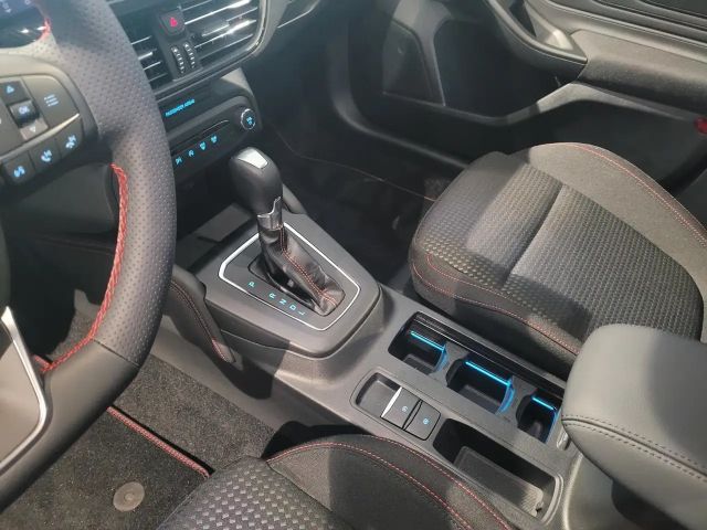 Ford Focus ST Line Wagon