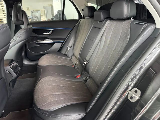 Mercedes-Benz E 300 E 300 e Estate