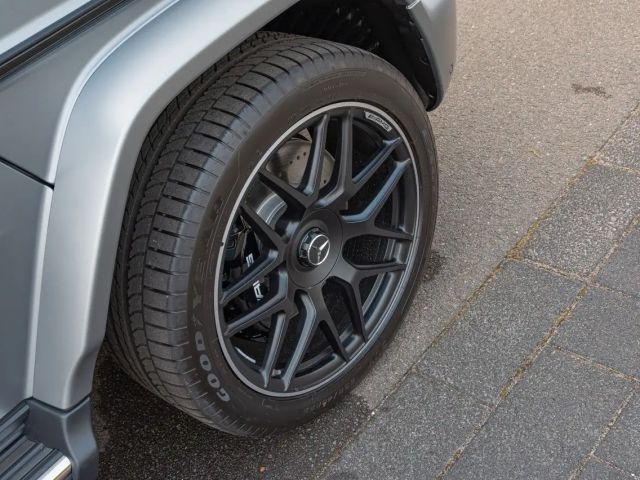 Mercedes-Benz G 63 AMG AMG Line