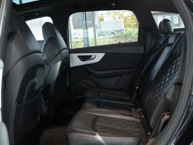 Audi Q7 50 TDI Quattro S-Line