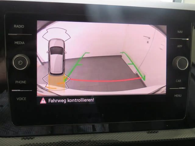 Volkswagen T-Cross Friends TSI