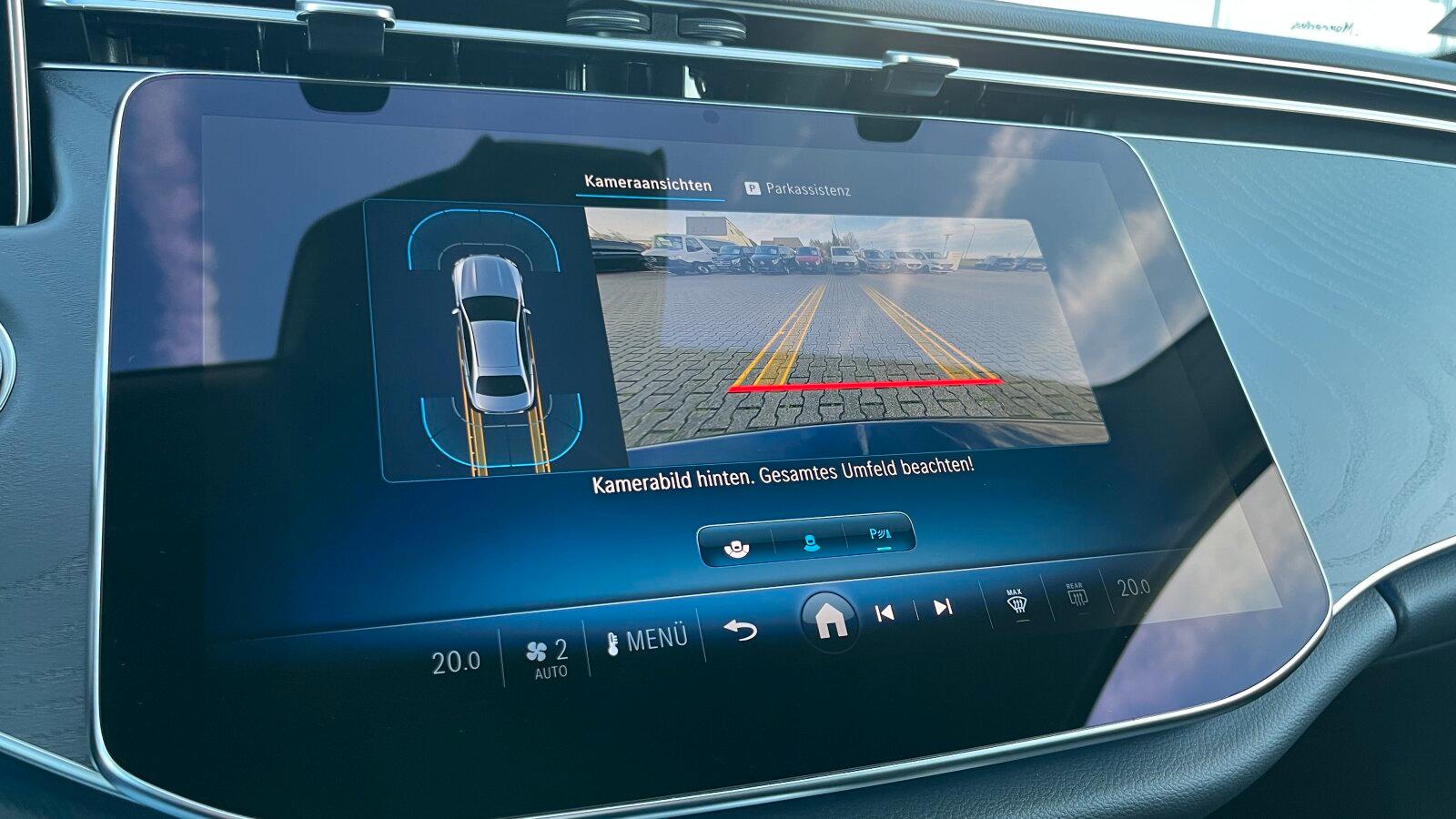 Mercedes-Benz E 200 AVANTGARDE Sedan